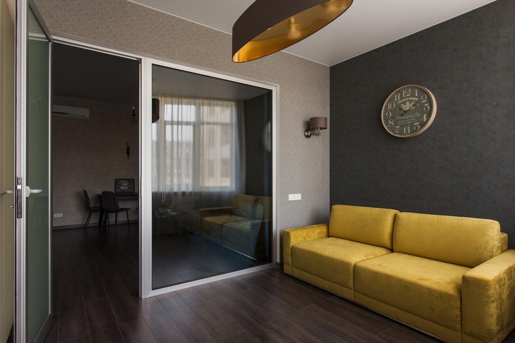 Modern Double Bedroom In Arkadia شقة